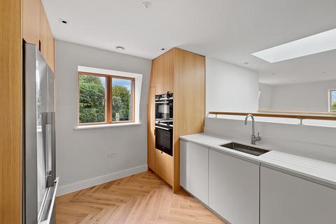 undefined, Hills Road, Cambridge CB2