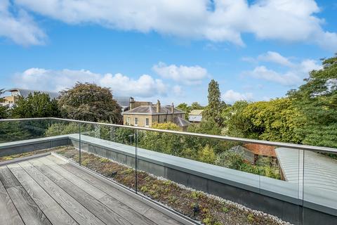 undefined, Hills Road, Cambridge CB2