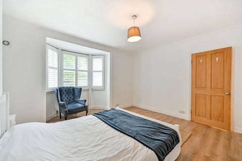 1 bedroom flat for sale, Cambridge Road South, Chiswick, London, W4
