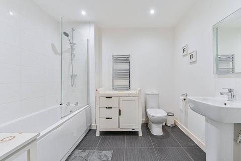 38 Scotts Road, Bromley, BR1 3QD