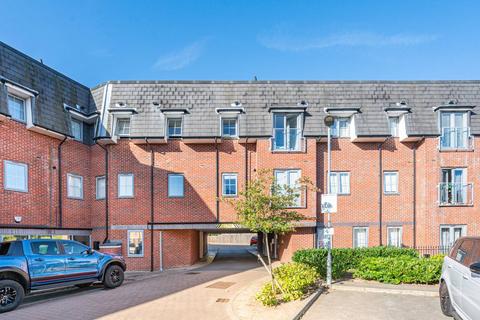 Scotts Road, Bromley, BR1