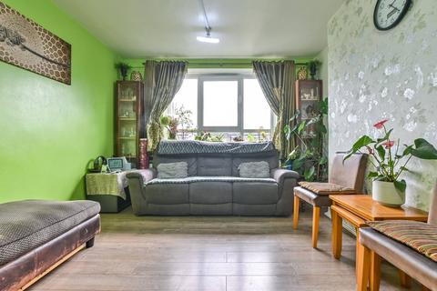 undefined, Springfield, Hackney, London, E5