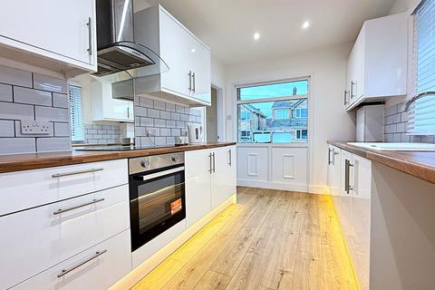 2 bedroom semi-detached bungalow for sale, Lowfield Road, Beverley HU17