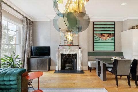 3 bedroom flat for sale, Alexander Street, London, W2