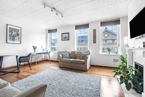 2 bedroom apartment for sale, Swan Road, London, SE16