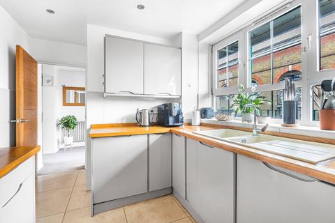 2 bedroom apartment for sale, Swan Road, London, SE16