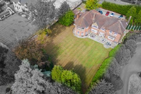 6 bedroom detached house for sale, Ashby Road, Burton-On-Trent, Staffordshire, DE15 0PP
