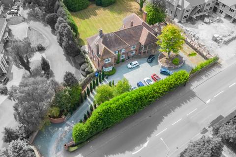 6 bedroom detached house for sale, Ashby Road, Burton-On-Trent, Staffordshire, DE15 0PP