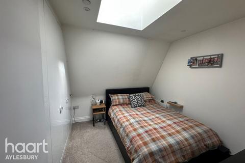 2 bedroom apartment for sale, Oxford Road, Aylesbury