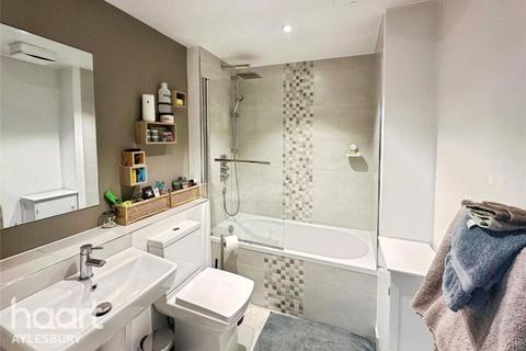 2 bedroom apartment for sale, Oxford Road, Aylesbury