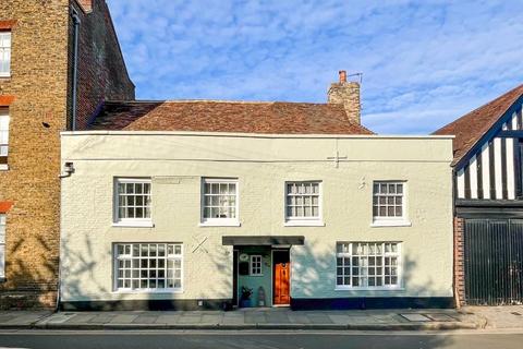 New Street, Sandwich