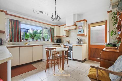 3 bedroom detached house for sale, Coventry Road, Burbage, LE10