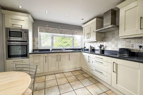 3 bedroom detached house for sale, Canterbury Drive, Church Farm Estate, Burntwood, WS7 9JX