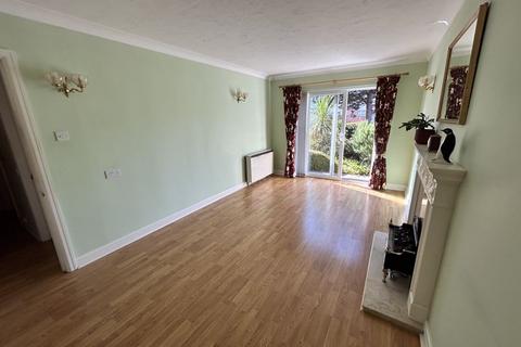 2 bedroom retirement property for sale, Penrhyn Avenue, Rhos on Sea