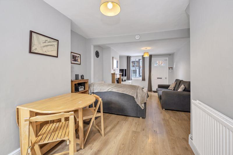 Sitting/Dining Room