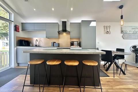 2 bedroom chalet for sale, Fishcombe Road, Brixham TQ5