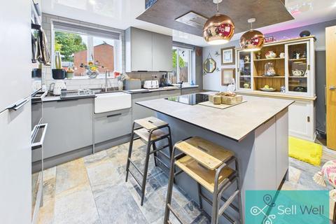 undefined, Peaknaze Close, Manchester M27