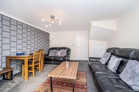 34 Alloway Drive, Kirkcaldy, KY2 6DX