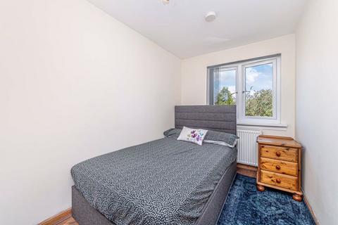 34 Alloway Drive, Kirkcaldy, KY2 6DX