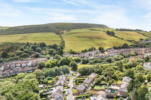 3 bedroom semi-detached house for sale, Windsor Place, Caerphilly CF83