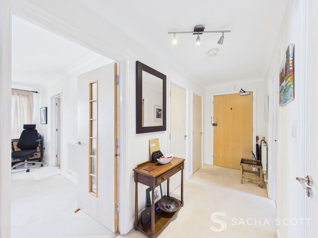 Hall & Storage