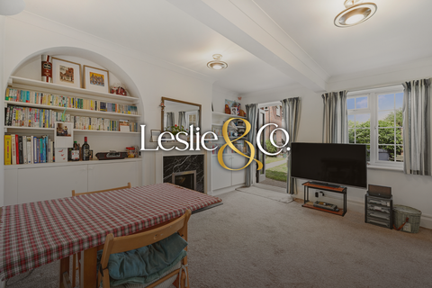 Flat 17, Windmill Court Windmill Road, London, W5 4DN