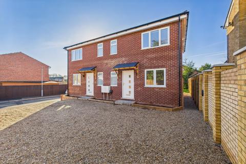 4 bedroom semi-detached house for sale, 73 Hardewick Place, St. Albans, AL2