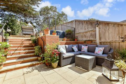 5 bedroom detached house for sale, Hooke Close, Freshwater PO40