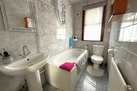 undefined, Saints Area, Luton LU3