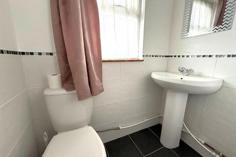 undefined, Saints Area, Luton LU3