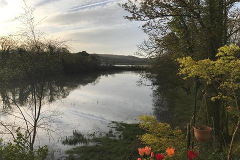undefined, Morfa Bach, Llangain, Carmarthen