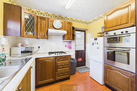 4 bedroom link detached house for sale, Bedford Road, Basildon, Essex, SS15