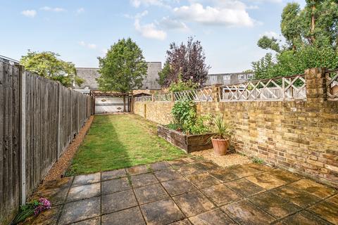 3 Victor Road, Windsor, SL4 3JS
