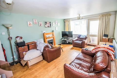 2 bedroom terraced house for sale, Henson Close, Glebe, Washington, NE38