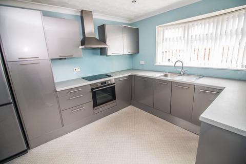 3 bedroom bungalow for sale, Kittiwake Drive, Ayton, Washington, NE38