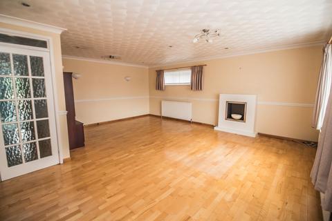 3 bedroom bungalow for sale, Kittiwake Drive, Ayton, Washington, NE38