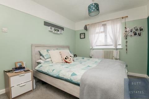 3 bedroom semi-detached house for sale, Chestnut Avenue, Exeter EX2