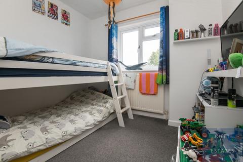 3 bedroom semi-detached house for sale, Chestnut Avenue, Exeter EX2