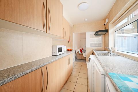 4 bedroom house share to rent, 25 Harefield Road, Ecclesall