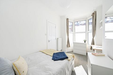 4 bedroom house share to rent, 25 Harefield Road, Ecclesall