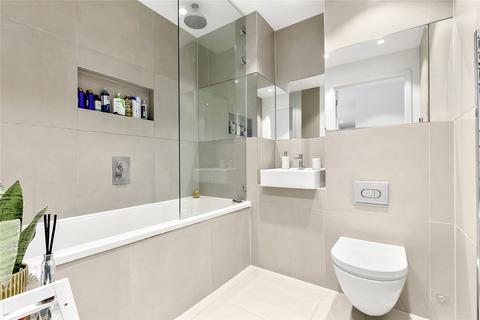 1 bedroom apartment for sale, Broomhill Road, SW18