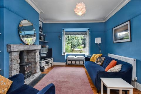 4 Back Lane, Farsley, Pudsey, LS28 5EU