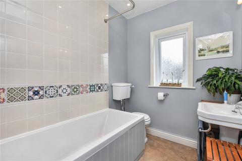 4 Back Lane, Farsley, Pudsey, LS28 5EU