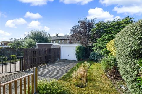 4 Back Lane, Farsley, Pudsey, LS28 5EU