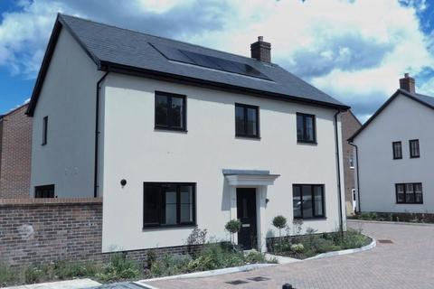 4 bedroom detached house for sale, Plot 84, The Chestnut/The Chestnut II at Willow Park, Osier Way MK18