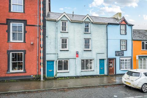 Terraced house for sale, Heol Maengwyn, Machynlleth, Powys, SY20