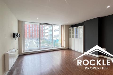 undefined, Basin Approach, London E16