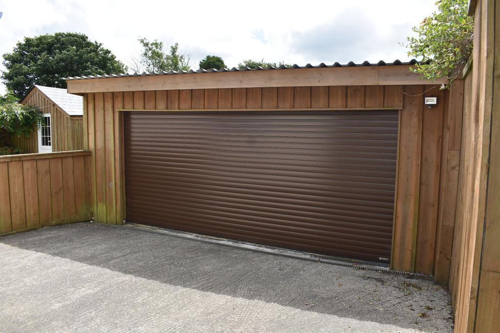 Double Garage