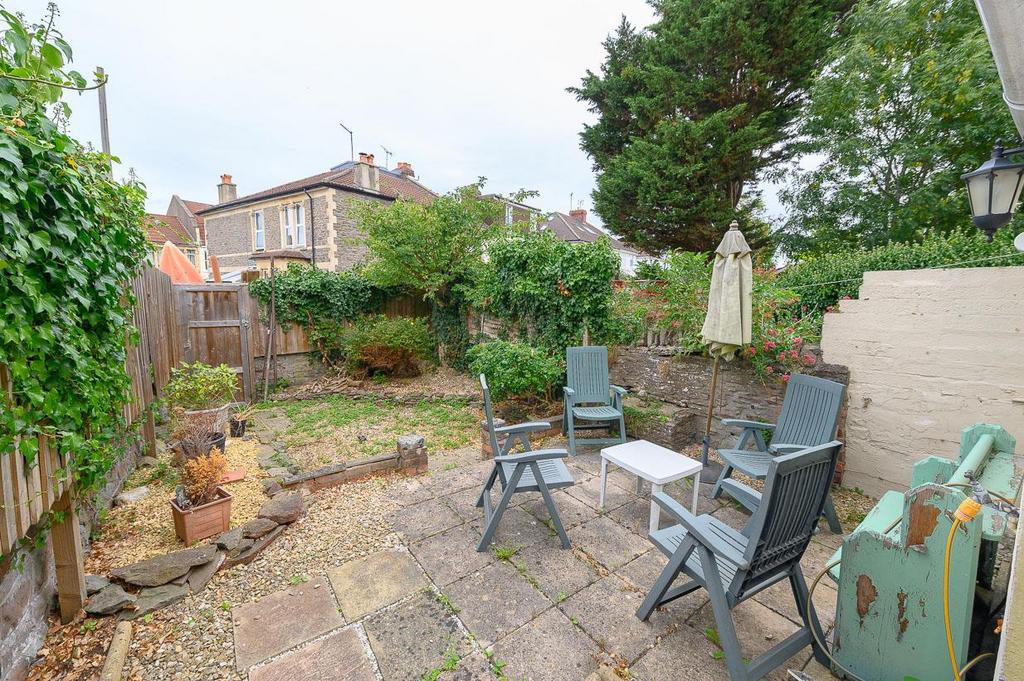 Rear garden .jpg
