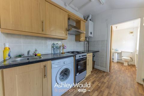 2 bedroom terraced house for sale, Barker Street, Oldbury B68